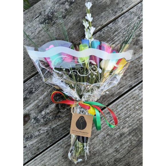 3 Dozen Vibrant Assorted Colors Flower Bouquet. The Original Wooden Rose. - Picture 7 of 8